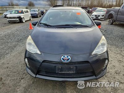 Piąte zdjęcie samochodu w środku: 2012 TOYOTA PRIUS C VIN:JTDKDTB33C1023230 - miniatura