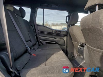 Zdjęcie 11 z 15 samochodu: 2025 TOYOTA LAND CRUISER BASE VIN:JTEABFAJ8SK023361 - miniatura