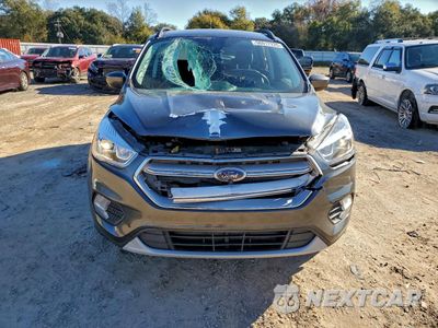 Piąte zdjęcie samochodu w środku: 2019 FORD ESCAPE SEL VIN:1FMCU0HDXKUA75272 - miniatura