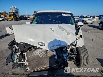 Piąte zdjęcie samochodu w środku: 2013 KIA SOUL VIN:KNDJT2A56D7549202 - miniatura