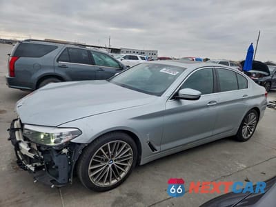 2019 BMW 540 XI WBAJE7C55KWW30955 - główne zdjęcie licytacji z USA - miniatura