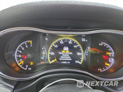 Zdjęcie 9 z 16 samochodu: 2019 JEEP GRAND CHEROKEE LAREDO VIN:1C4RJFAG3KC592868 - miniatura