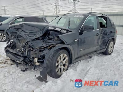 2013 BMW X5 XDRIVE35I 5UXZV4C51D0B04852 - główne zdjęcie licytacji z USA - miniatura