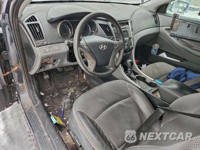 Zdjęcie 8 z 12 samochodu: 2014 HYUNDAI SONATA GLS VIN:5NPEB4AC0EH891028 - miniatura