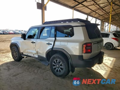 Drugie zdjęcie samochodu z przodu: 2025 TOYOTA LAND CRUISER BASE VIN:JTEABFAJXSK040128 - miniatura