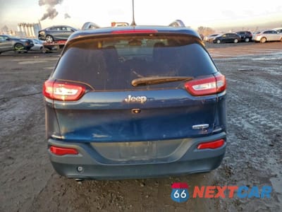 Zdjęcie 6 z 13 samochodu: 2018 JEEP CHEROKEE LATITUDE VIN:1C4PJLCB9JD557378 - miniatura