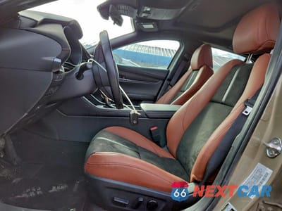 Zdjęcie 7 z 12 samochodu: 2025 MAZDA 3 CARBON TURBO VIN:JM1BPBYYXS1755714 - miniatura