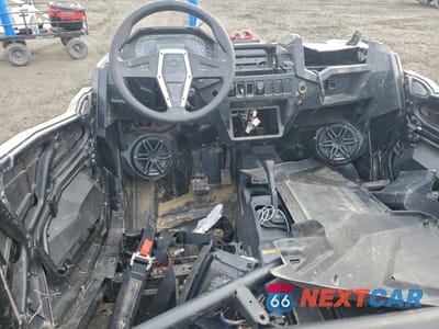 Trzecie zdjęcie samochodu z tyłu: 2021 POLARIS RZR TURBO S 4 VELOCITY VIN:3NSPAE925MF587184 - miniatura