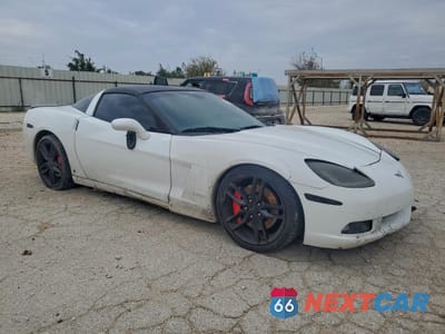 Czwarte zdjęcie samochodu z boku: 2007 CHEVROLET CORVETTE VIN:1G1YY26U575111621 - miniatura