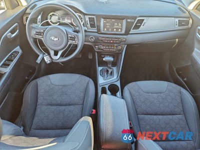 Zdjęcie 8 z 12 samochodu: 2019 KIA NIRO FE VIN:KNDCB3LC9K5326819 - miniatura