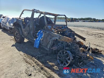 Czwarte zdjęcie samochodu z boku: 2025 JEEP WRANGLER RUBICON VIN:1C4PJXFNXSW644094 - miniatura