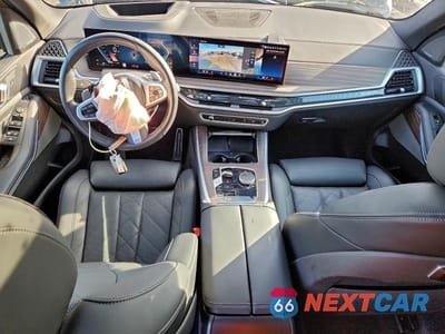 Zdjęcie 8 z 12 samochodu: 2025 BMW X5 XDRIVE40I VIN:5UX23EU03S9002071 - miniatura