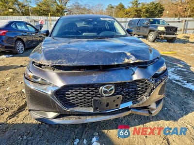 Piąte zdjęcie samochodu w środku: 2025 MAZDA 3 SELECT SPORT VIN:JM1BPABM2S1783183 - miniatura