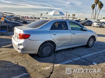Trzecie zdjęcie samochodu z tyłu: 2009 TOYOTA COROLLA BASE VIN:1NXBU40E69Z154147 - miniatura