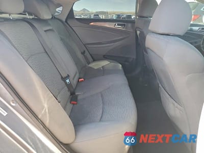 Zdjęcie 10 z 12 samochodu: 2015 HYUNDAI SONATA HYBRID BASE VIN:KMHEC4A46FA121202 - miniatura