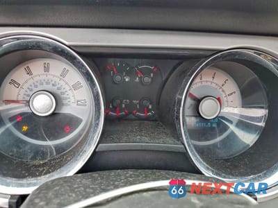 Zdjęcie 9 z 11 samochodu: 2010 FORD MUSTANG VIN:1ZVBP8EN5A5167561 - miniatura