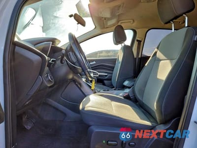 Zdjęcie 7 z 12 samochodu: 2017 FORD C-MAX SE VIN:1FADP5AU1HL102791 - miniatura