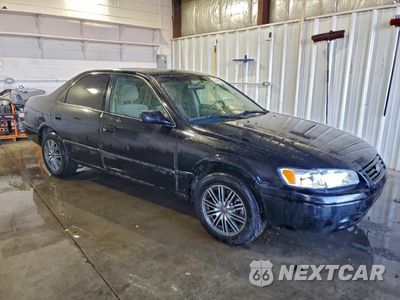 Czwarte zdjęcie samochodu z boku: 1998 TOYOTA CAMRY CE VIN:JT2BF22K9W0102660 - miniatura