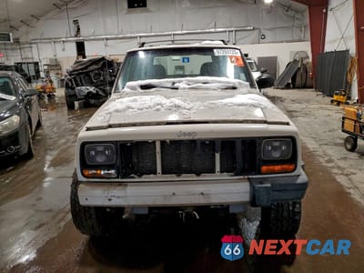 Piąte zdjęcie samochodu w środku: 1999 JEEP CHEROKEE SPORT VIN:1J4FF68S6XL541137 - miniatura