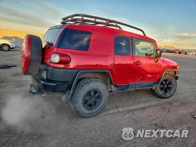 Trzecie zdjęcie samochodu z tyłu: 2012 TOYOTA FJ CRUISER VIN:JTEBU4BF2CK130470 - miniatura