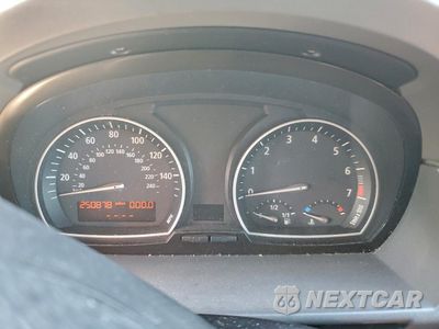 Zdjęcie 9 z 15 samochodu: 2004 BMW X3 3.0I VIN:WBXPA93444WA65635 - miniatura