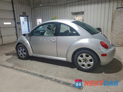Drugie zdjęcie samochodu z przodu: 2001 VOLKSWAGEN NEW BEETLE GLS TDI VIN:3VWCP21C11M466870 - miniatura