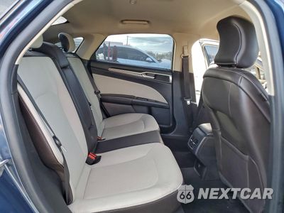 Zdjęcie 10 z 13 samochodu: 2019 FORD FUSION SE VIN:3FA6P0HD5KR201186 - miniatura