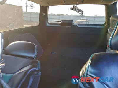 Zdjęcie 10 z 15 samochodu: 1998 CHEVROLET TAHOE K1500 VIN:3GNEK18RXWG123972 - miniatura