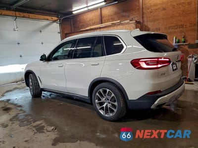 Drugie zdjęcie samochodu z przodu: 2019 BMW X5 XDRIVE40I VIN:5UXCR6C59KLL61336 - miniatura