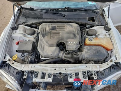 Zdjęcie 11 z 12 samochodu: 2014 CHRYSLER 300 VIN:2C3CCARG2EH316050 - miniatura