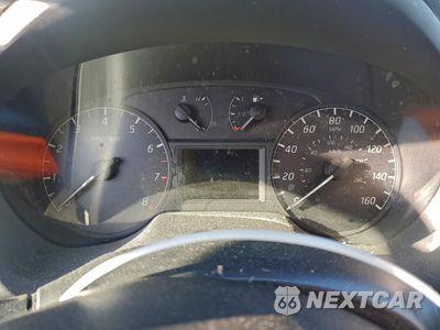Zdjęcie 9 z 14 samochodu: 2014 NISSAN SENTRA S VIN:3N1AB7AP8EY238293 - miniatura
