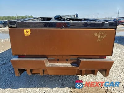 Zdjęcie 6 z 14 samochodu: 2024 TESLA CYBERTRUCK VIN:7G2CEHED4RA049400 - miniatura