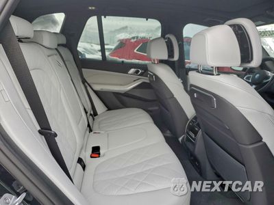 Zdjęcie 10 z 13 samochodu: 2025 BMW X5 XDRIVE50E VIN:5UX43EU00S9Z05318 - miniatura