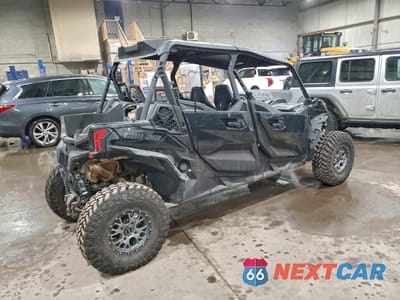 Trzecie zdjęcie samochodu z tyłu: 2023 CAN-AM MAVERICK SPORT MAX DPS 1000R VIN:3JB1BAX43PK010976 - miniatura