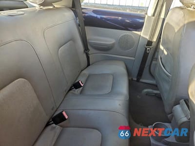 Zdjęcie 10 z 12 samochodu: 2006 VOLKSWAGEN NEW BEETLE 2.5L OPTION PACKAGE 1 VIN:3VWRW31C66M404052 - miniatura