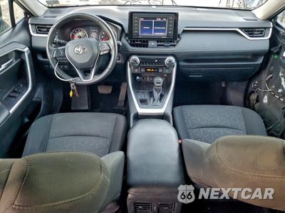 Zdjęcie 8 z 12 samochodu: 2021 TOYOTA RAV4 XLE VIN:2T3P1RFV9MC195831 - miniatura