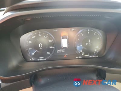 Zdjęcie 9 z 13 samochodu: 2020 VOLVO XC40 T5 MOMENTUM VIN:YV4162UK7L2203340 - miniatura