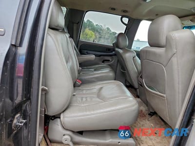 Zdjęcie 11 z 12 samochodu: 2003 CHEVROLET SUBURBAN C1500 VIN:3GNEC16Z13G206251 - miniatura