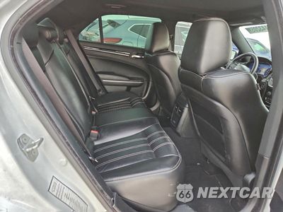 Zdjęcie 10 z 13 samochodu: 2022 CHRYSLER 300 S VIN:2C3CCABT1NH229781 - miniatura