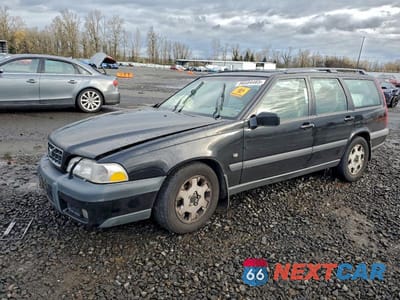 2000 VOLVO V70 XC YV1LZ56D1Y2643705 - główne zdjęcie licytacji z USA - miniatura