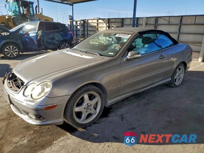 2004 MERCEDES-BENZ CLK 500 WDBTK75G04T022072 - główne zdjęcie licytacji z USA - miniatura