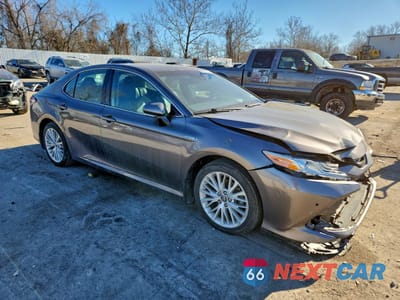 Czwarte zdjęcie samochodu z boku: 2018 TOYOTA CAMRY HYBRID VIN:4T1B21HK3JU502652 - miniatura
