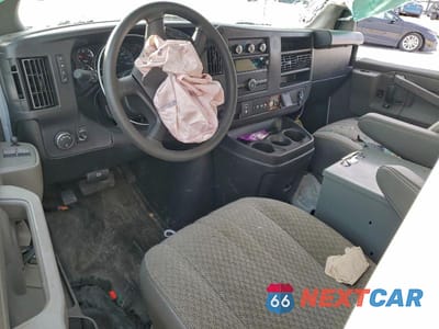 Zdjęcie 8 z 12 samochodu: 2025 CHEVROLET EXPRESS G3500 VIN:1GCZGGF75S1103718 - miniatura