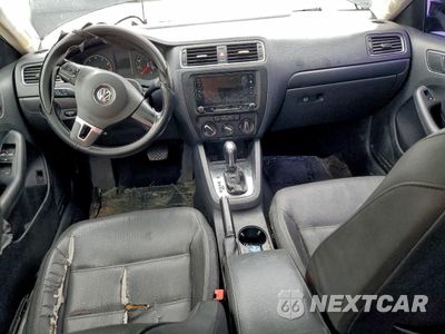 Zdjęcie 8 z 12 samochodu: 2011 VOLKSWAGEN JETTA SE VIN:3VWDZ7AJ9BM038668 - miniatura