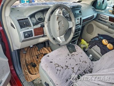 Zdjęcie 8 z 12 samochodu: 2010 CHRYSLER TOWN & COUNTRY TOURING VIN:2A4RR5D1XAR113341 - miniatura