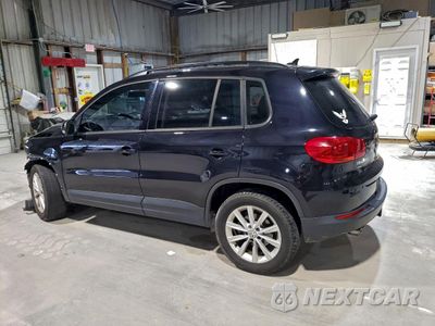 Drugie zdjęcie samochodu z przodu: 2017 VOLKSWAGEN TIGUAN S VIN:WVGBV7AX9HK044640 - miniatura