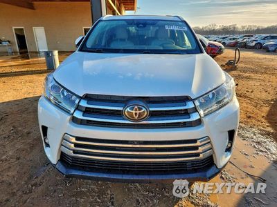 Piąte zdjęcie samochodu w środku: 2019 TOYOTA HIGHLANDER LIMITED PLATINUM VIN:5TDYZRFH3KS340625 - miniatura