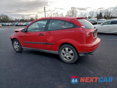Drugie zdjęcie samochodu z przodu: 2000 FORD FOCUS ZX3 VIN:3FAFP3132YR173357 - miniatura