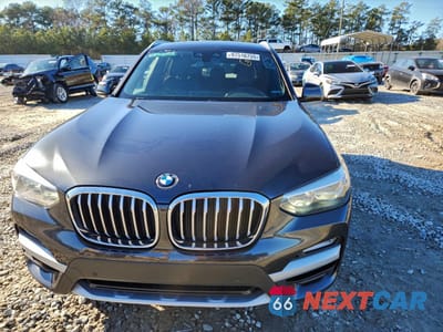 Piąte zdjęcie samochodu w środku: 2019 BMW X3 SDRIVE30I VIN:5UXTR7C5XKLF28165 - miniatura