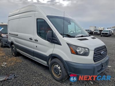 Czwarte zdjęcie samochodu z boku: 2018 FORD TRANSIT T-250 DELIVERY VAN VIN:1FTYR2XV3JKA04264 - miniatura